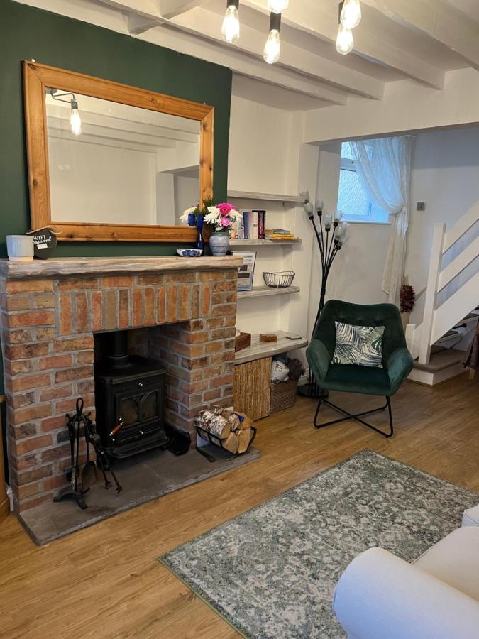 Explorers Cottage, Yorkshire Wolds Character Market Weighton